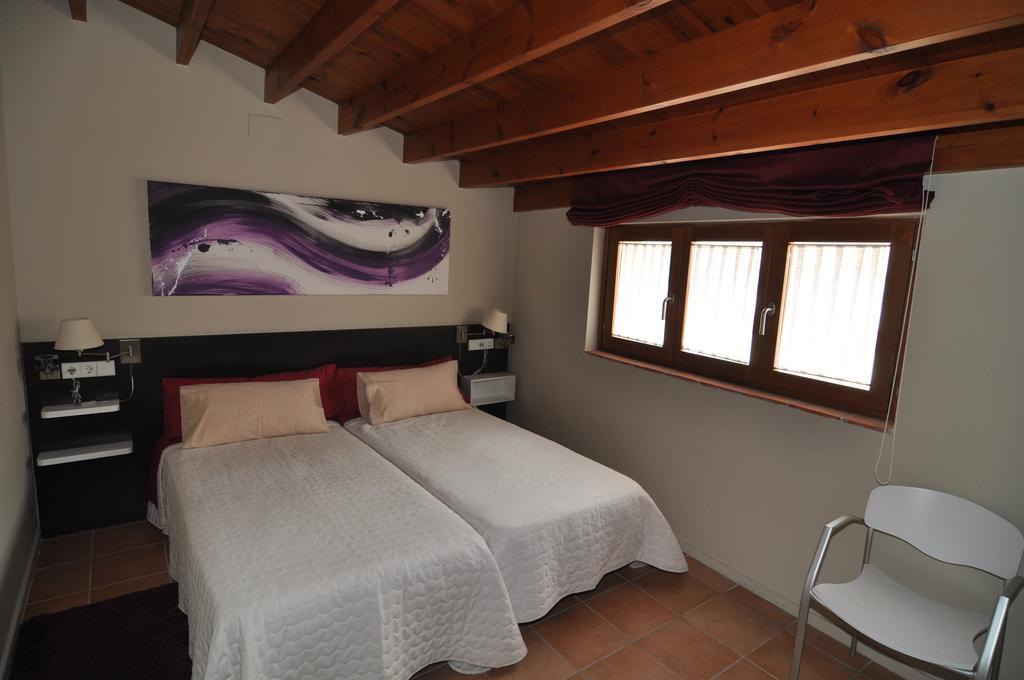 Restaurant & Rooms Cabrit Sant Mateu Værelse billede